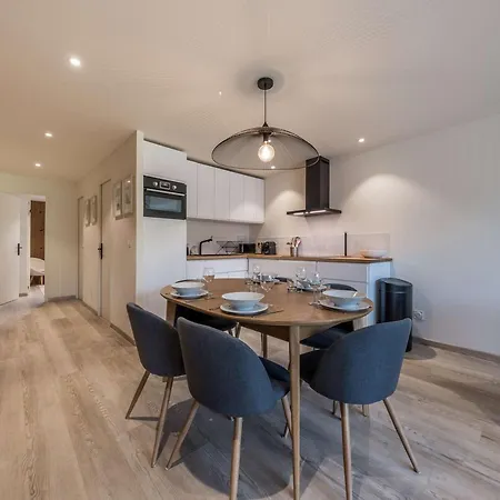 Apartment 1650 - Moderne Pour 5 Pers, Aux Pieds Avec Parking - Fr-1-631-231 Courchevel